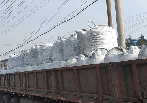 Ferro silicon 75% shipment loaded on truck for mid-east customer delivery