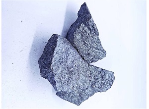 Ferro silicon 65% lump showing metallic luster, surface texture, typical 10-60mm lump shape