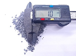 ferro silicon barium inoculant with barium content 4-6% size 3-8mm particle appearance with ruler for size verification
