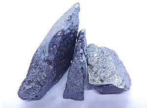 Silicon metal 331 lump appearance showing metallic luster, silver-gray color, typical irregular lump shape - Bright Alloys